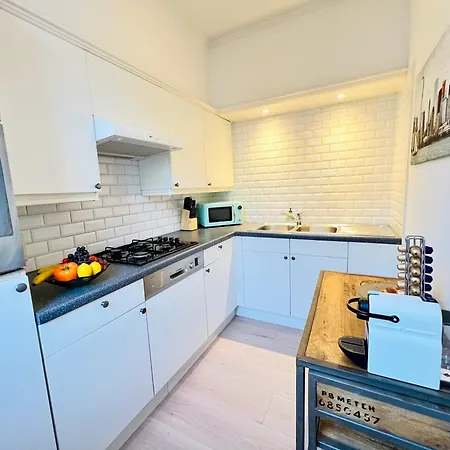 Apartment Charming Hideaway Antwerp